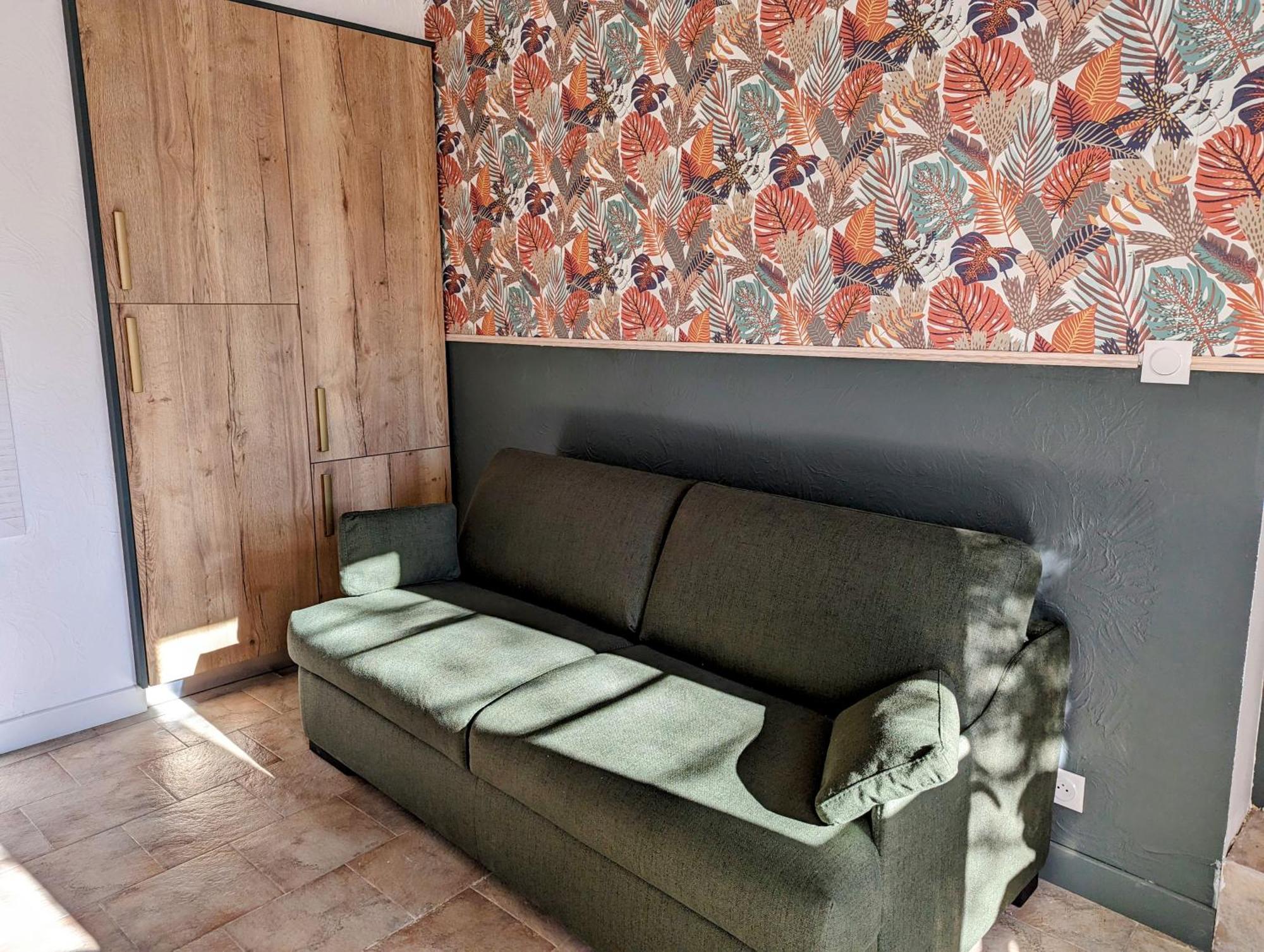 Gite Petit Luberon Chez Manon En Luberon - Vacation Rental In Guest House Lagnes Room photo