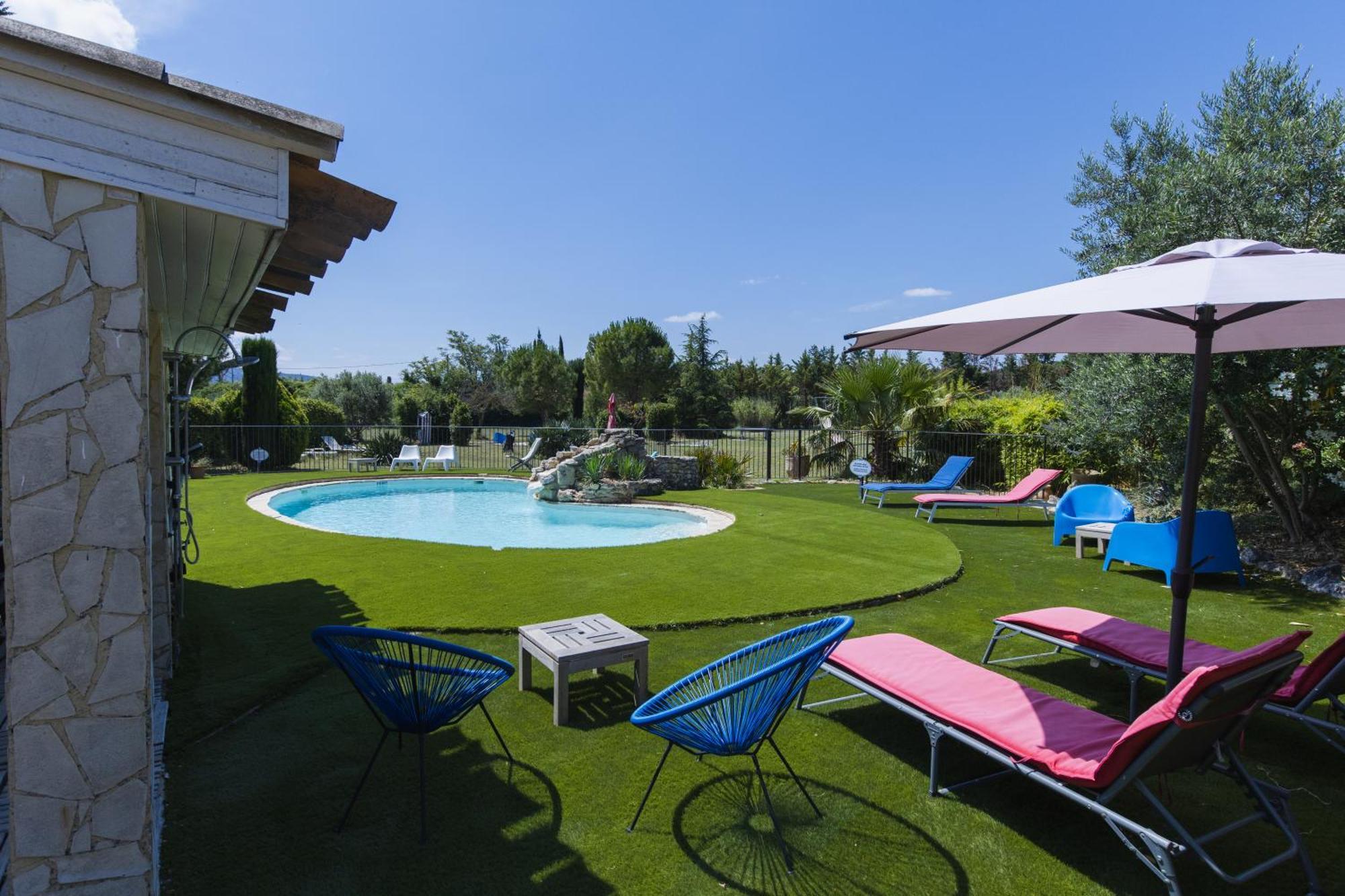 Gite Petit Luberon Chez Manon En Luberon - Vacation Rental In Guest House Lagnes Exterior photo